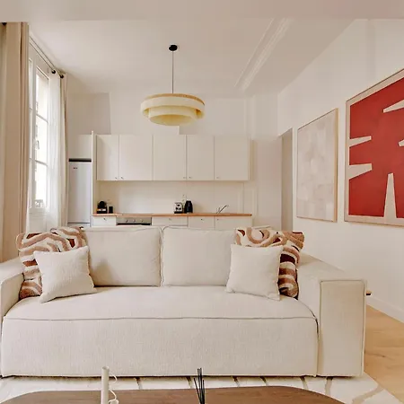 Pick A Flat'S Apartements In Louvre-Rivoli - Rue Du Roule-2